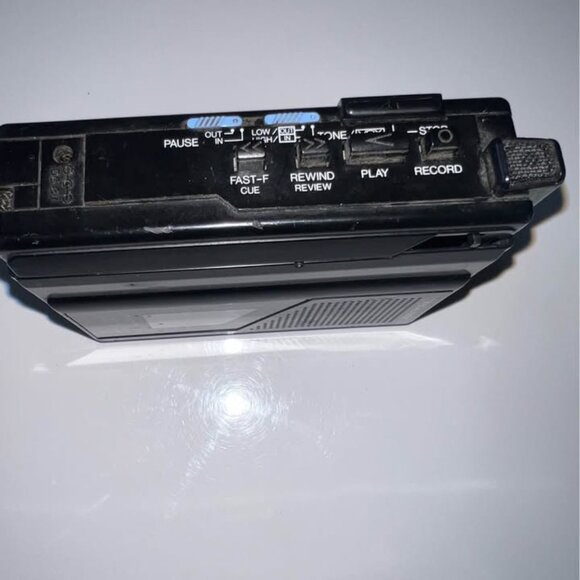 Realistic Minisette 20 Model #14-1055A Black Cassette Player Speaker - Picture 5 of 5